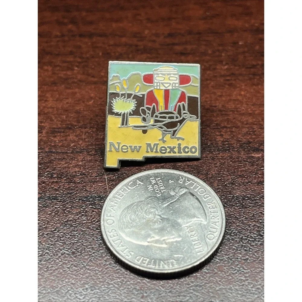 New Mexico Road Runner‎ Lapel Hat Pin